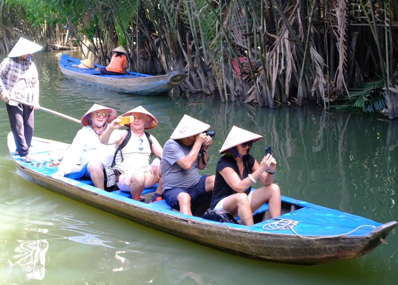 Mekong River Delta Luxury Tour Saigon